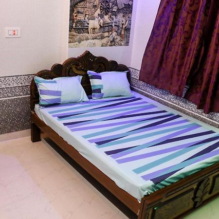 Sri Priya Lodge Dharmapuri Εξωτερικό φωτογραφία